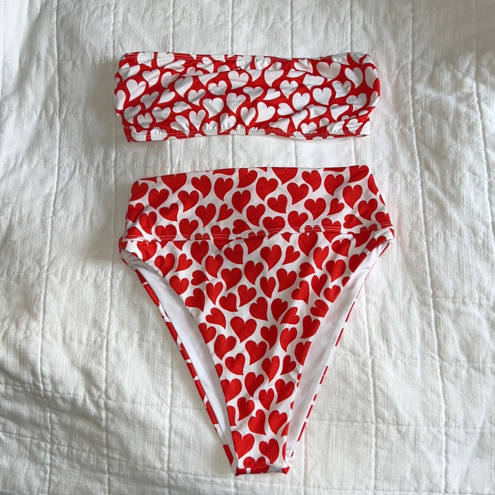 BEACH RIOT SWIMSUIT